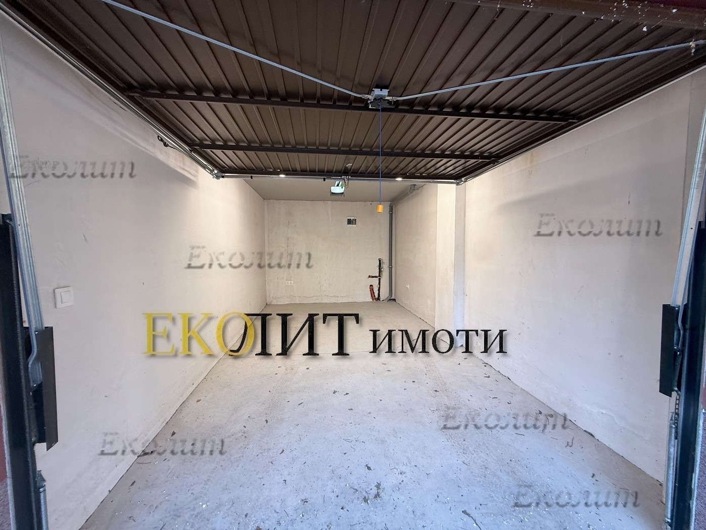 Дава под наем ГАРАЖ, ПАРКОМЯСТО, гр. София, Павлово