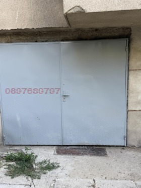ГАРАЖ, ПАРКОМЯСТО, 18 m2