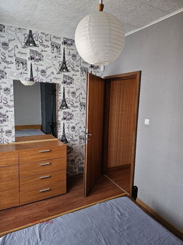 Da affittare  Studio Pernik , Iztok , 68 mq | 70662694 - Immagine [2]