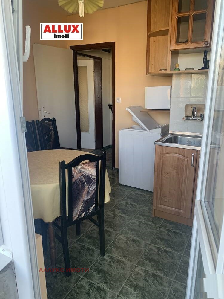 Дава под наем  1-стаен град Русе , Възраждане , 40 кв.м | 37736769 - изображение [3]