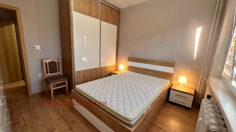 Para alugar  2 quartos Plovdiv , Izgrev , 70 m² | 63576700 - imagem [16]