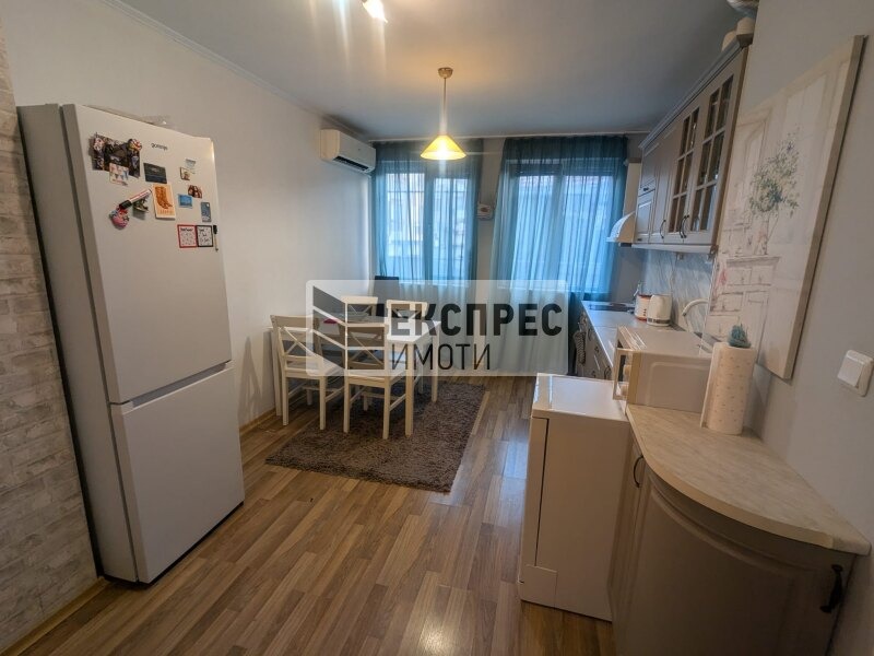 Para alugar  2 quartos Varna , Okrajna bolnica-Generali , 85 m² | 90336012 - imagem [4]