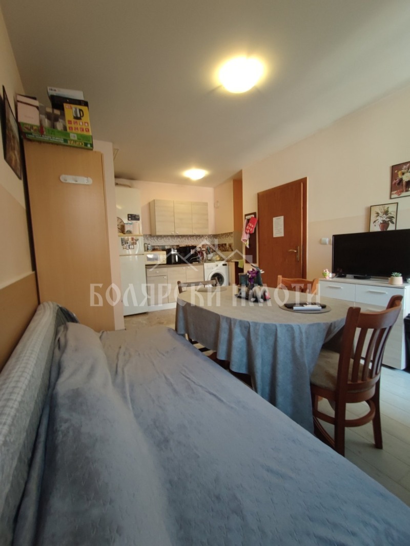 De inchiriat  1 dormitor Velico Târnovo , Țentâr , 45 mp | 42899517