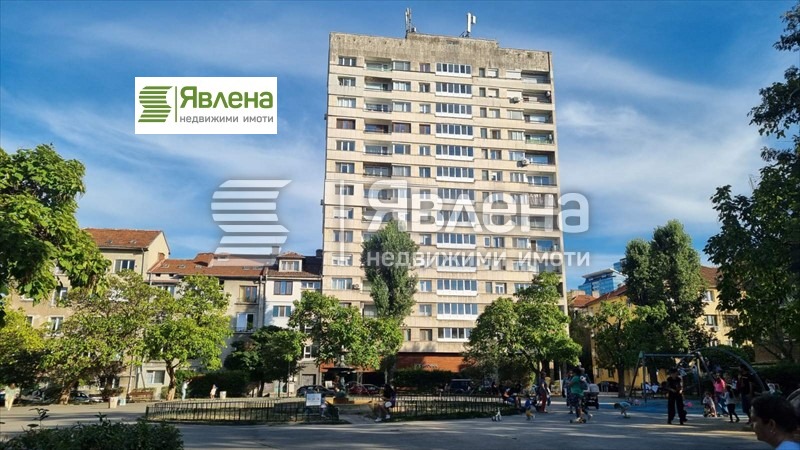 Издаје се  1 спаваћа соба Софија , Центар , 41 м2 | 41231539