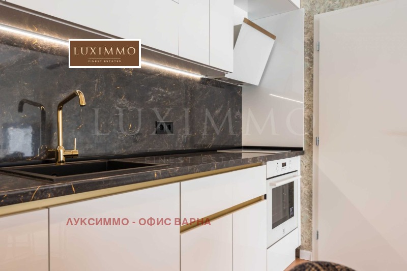 Дава под наем  3-стаен град Варна , Център , 100 кв.м | 69575145 - изображение [7]
