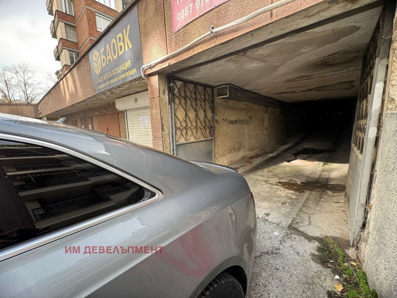 Дава под наем ГАРАЖ, ПАРКОМЯСТО, гр. София, Лозенец, снимка 7 - Гаражи и паркоместа - 52546792