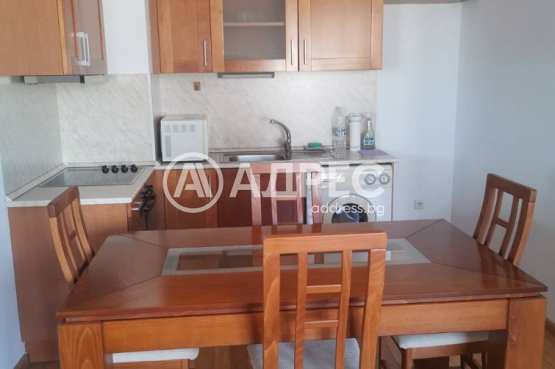 För uthyrning  1 sovrum Sofia , Iztok , 70 kvm | 38744334 - bild [2]
