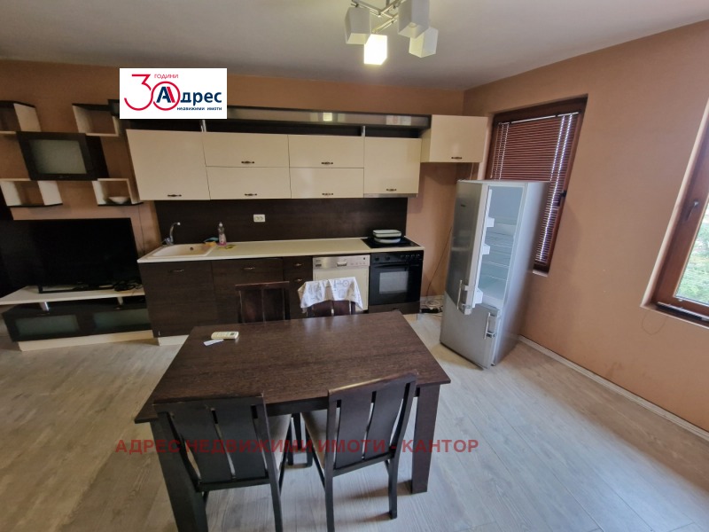 Дава под наем 3-СТАЕН, гр. Пазарджик, Център, снимка 2 - Апартаменти - 53050152