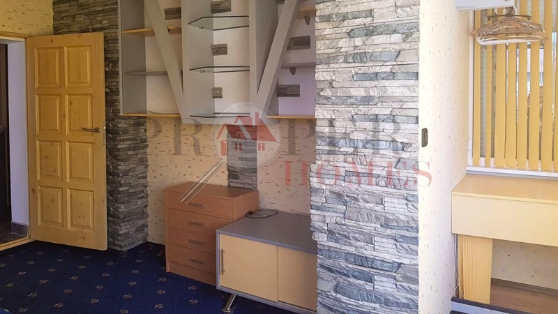 Дава под наем 3-СТАЕН, гр. Велико Търново, Център, снимка 10 - Апартаменти - 52813930