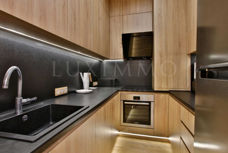 Дава под наем 3-СТАЕН, гр. София, Лозенец, снимка 11 - Апартаменти - 53209379