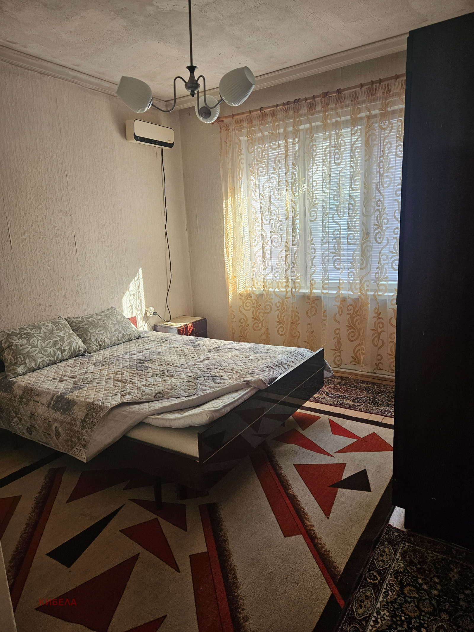 Дава под наем ЕТАЖ ОТ КЪЩА, гр. Плевен, Широк център, снимка 4 - Етаж от къща - 53870595