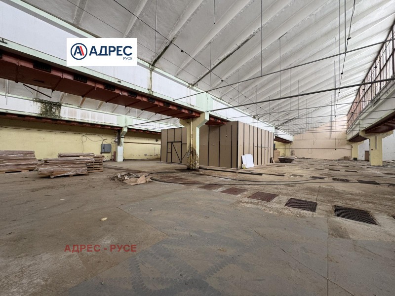 Дава под наем ПРОМ. ПОМЕЩЕНИЕ, гр. Русе, Промишлена зона - Запад, снимка 2 - Производствени сгради - 53113712