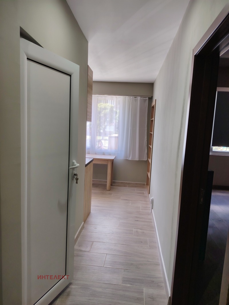 K pronájmu  2 ložnice Pernik , Iztok , 93 m2 | 24368077 - obraz [7]