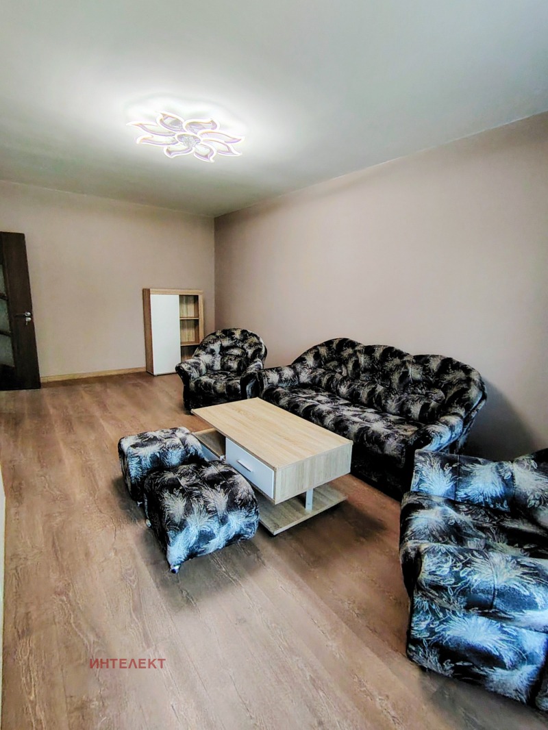 K pronájmu  2 ložnice Pernik , Iztok , 93 m2 | 24368077 - obraz [2]