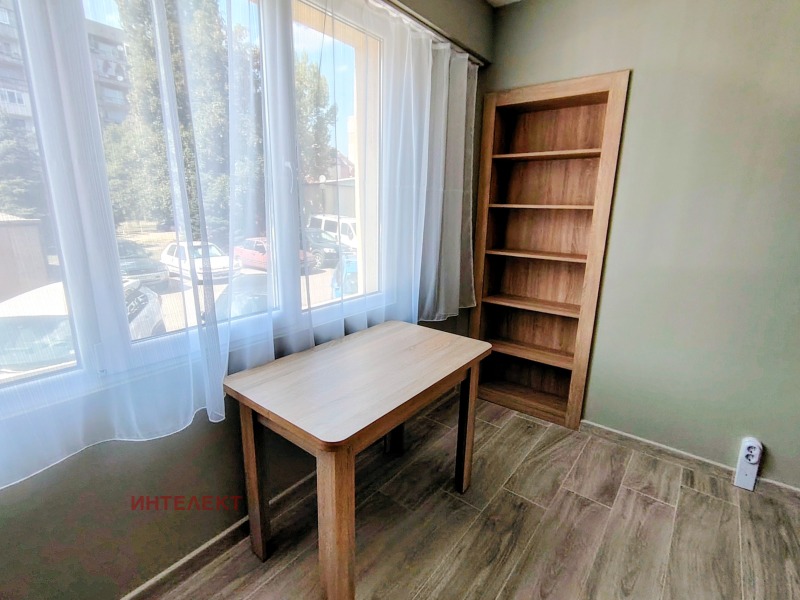 K pronájmu  2 ložnice Pernik , Iztok , 93 m2 | 24368077 - obraz [9]