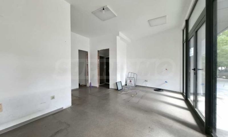Издаје се  Схоп Софија , Изток , 55 м2 | 10563544 - слика [4]
