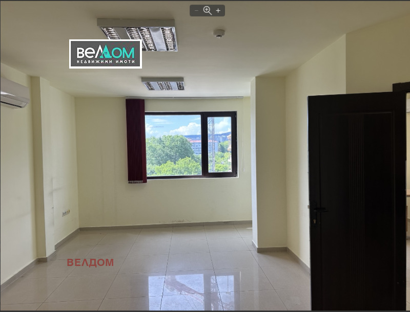 Te huur  Kantoor Varna , Grand Mol , 52 m² | 66373215 - afbeelding [2]