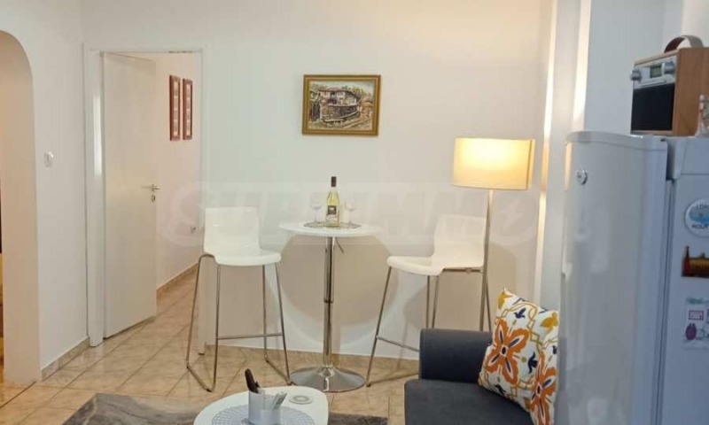 Дава под Наем 2-СТАЕН в град София, Център - 55 кв.м / 750 € » 1 466.87 лв., СУПРИММО - ГЛАВЕН ОФИС