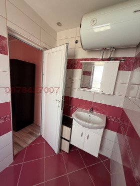 2 quartos Reduta, Sofia 8
