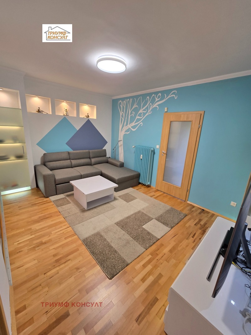 A louer  2 chambres Sofia , Tsentar , 85 m² | 23570140