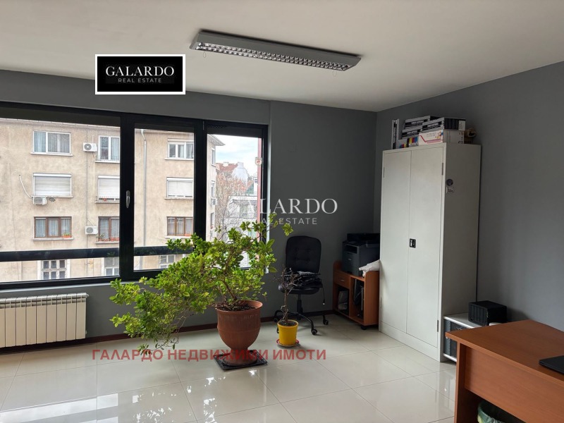 Дава под наем ОФИС, гр. София, Център, снимка 2 - Офиси - 52872055