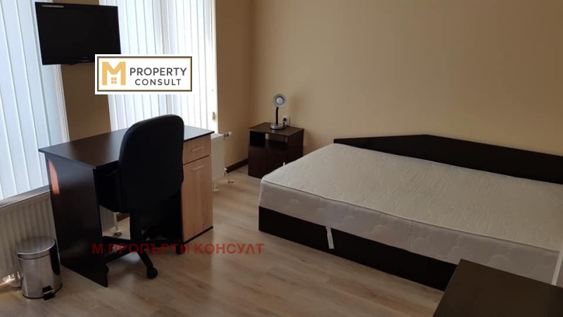 Da affittare  2 camere da letto Pleven , Shirok tsentar , 160 mq | 61061172 - Immagine [3]