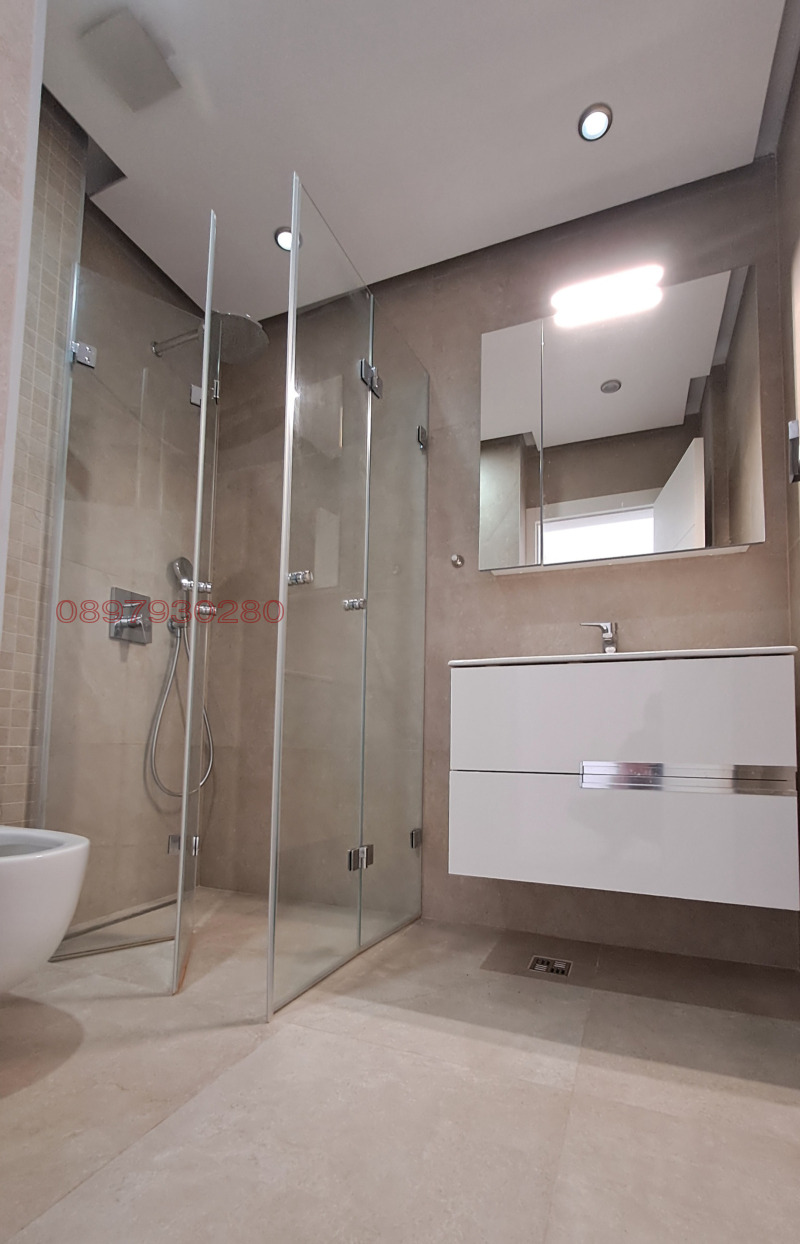 Para alugar  Mais de 3 quartos Varna , k.k. Sv.Sv. Konstantin i Elena , 120 m² | 88986563 - imagem [13]