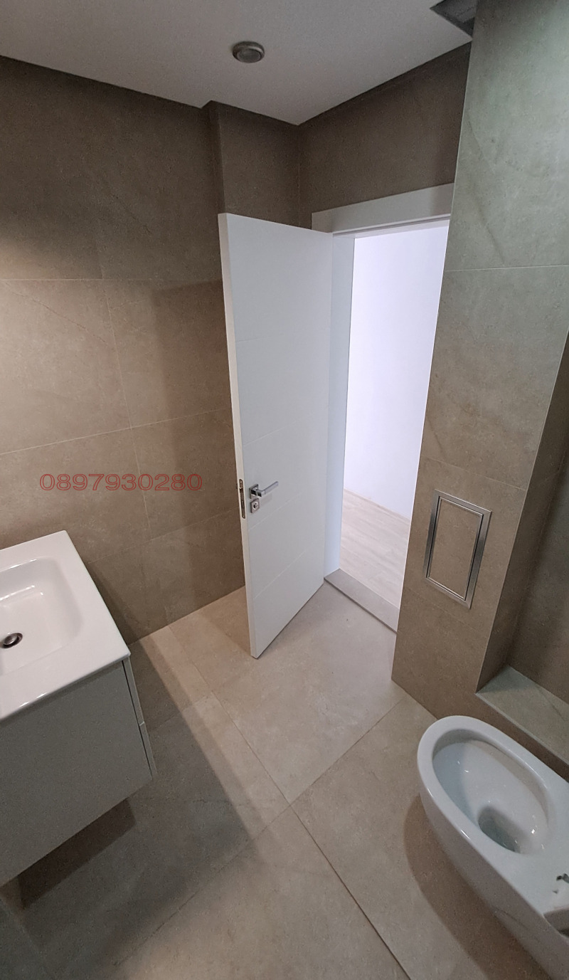 Para alugar  Mais de 3 quartos Varna , k.k. Sv.Sv. Konstantin i Elena , 120 m² | 88986563 - imagem [12]