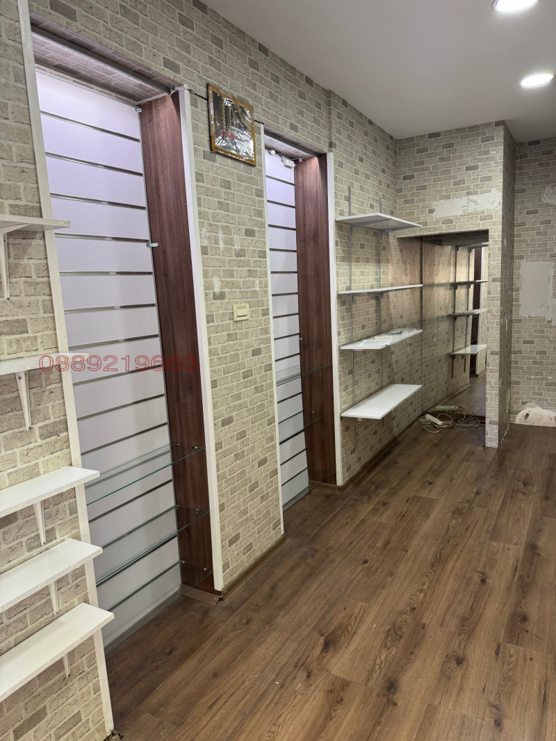 Дава под наем МАГАЗИН, гр. Варна, Център, снимка 3 - Магазини - 52612102