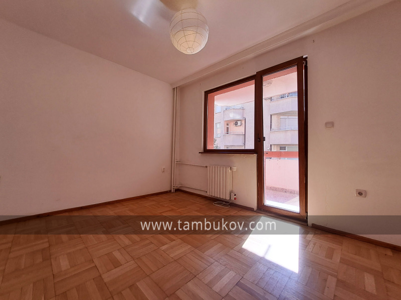 Vuokrattavana  3 makuuhuonetta Sofia , Pavlovo , 130 neliömetriä | 32435725 - kuva [12]