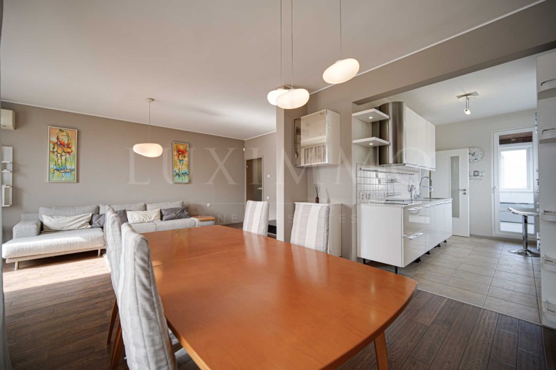 Дава под наем 4-СТАЕН, гр. София, Изток, снимка 4 - Апартаменти - 52429741