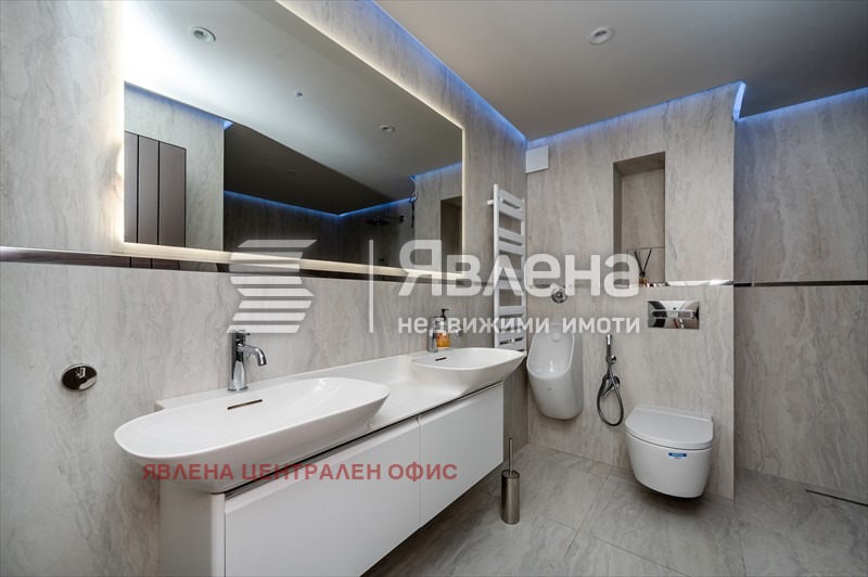 Дава под наем 4-СТАЕН, гр. София, Център, снимка 11 - Апартаменти - 53640870