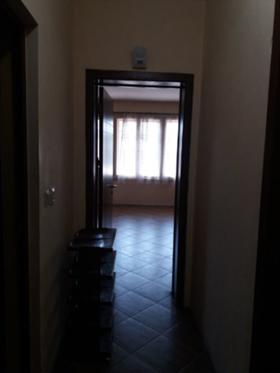 ���� ��� ���� 3-����� | Imot.bg � ����� ������ 8
