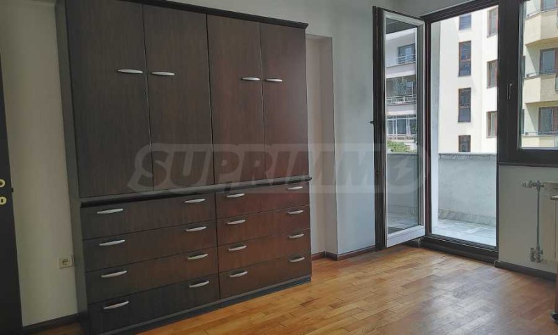 В аренду  2 спальни София , Лозенец , 91 кв.м | 79975980 - изображение [8]