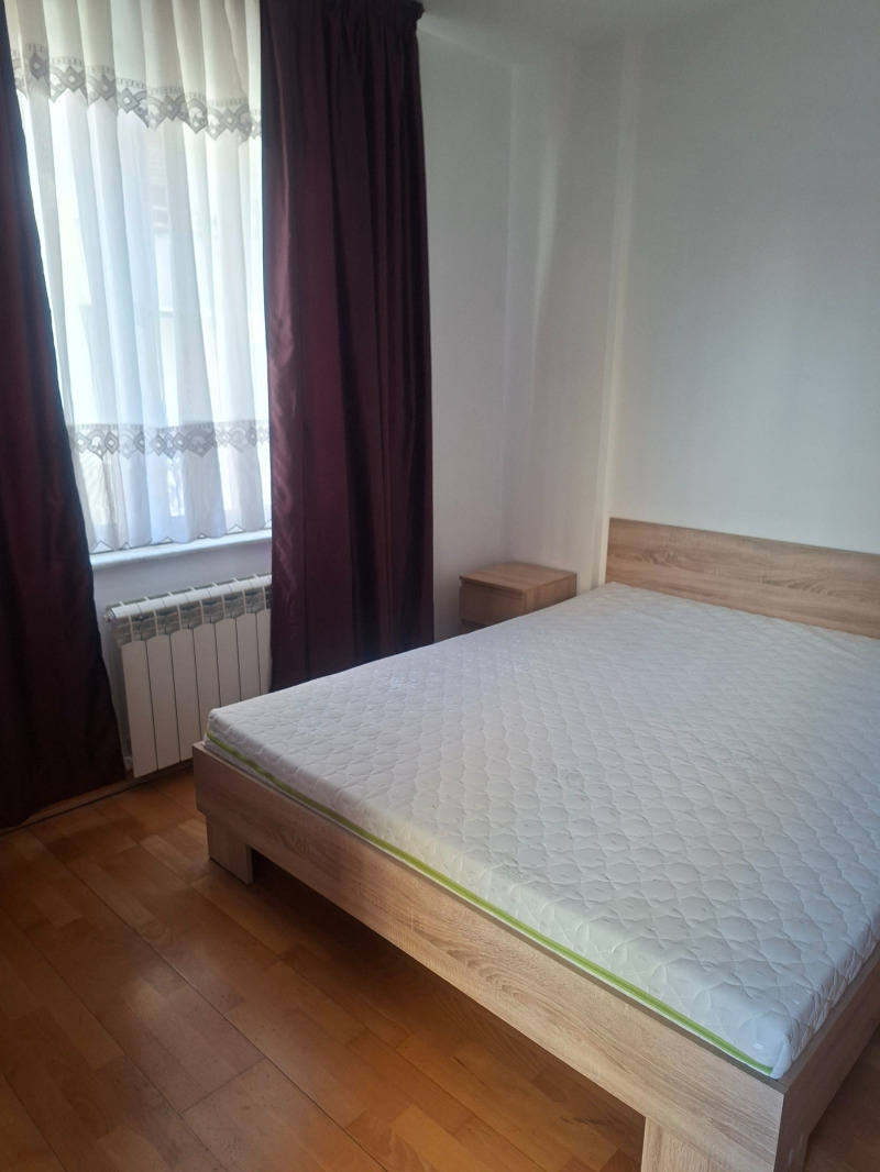 Дава под наем 3-СТАЕН, гр. София, Хладилника, снимка 4 - Апартаменти - 53026348