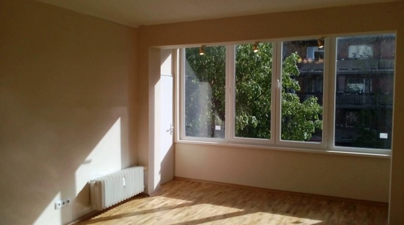 Kiadó  3 hálószobás Sofia , Borovo , 90 négyzetméter | 82091634