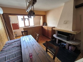 3-стаен град Бургас, Възраждане 1
