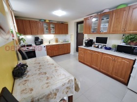    4- | Imot.bg    11