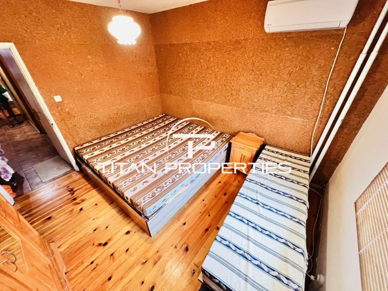 Издаје се  2 спаваће собе Бургас , Вазраждане , 65 м2 | 30330195 - слика [2]