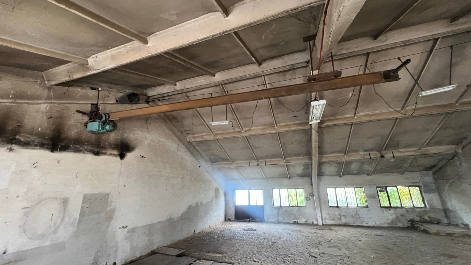 Дава под наем ПРОМ. ПОМЕЩЕНИЕ, гр. Монтана, Промишлена зона, снимка 15 - Производствени сгради - 53797672