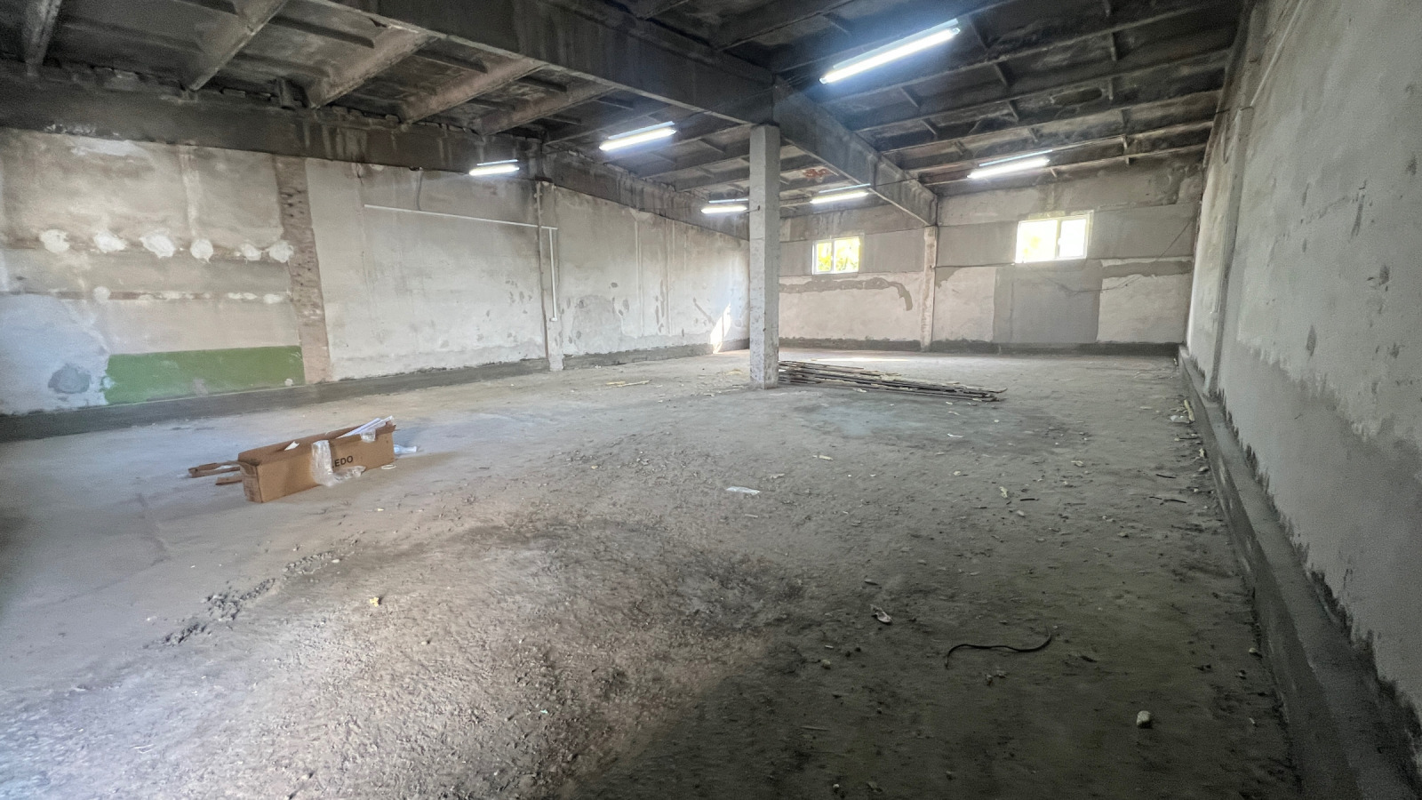 Дава под наем ПРОМ. ПОМЕЩЕНИЕ, гр. Монтана, Промишлена зона, снимка 5 - Производствени сгради - 53797672