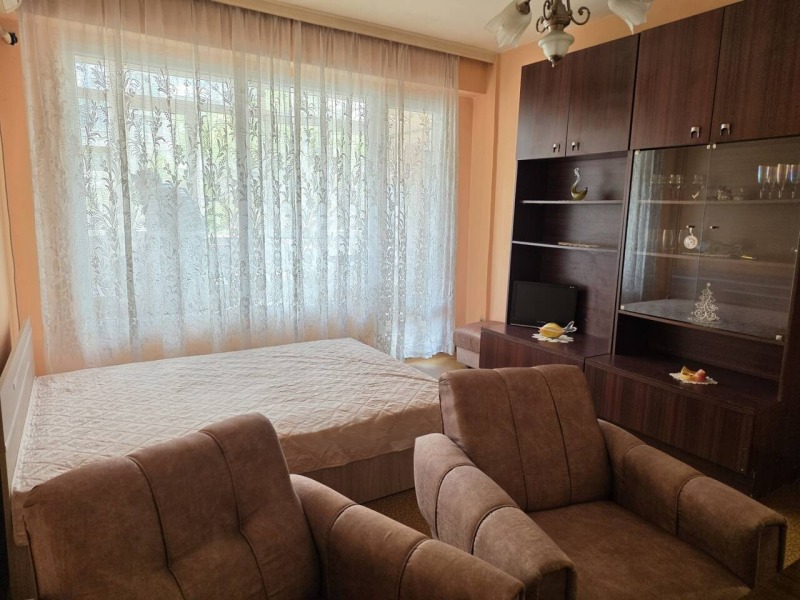 Дава под Наем 2-СТАЕН в град Пловдив, Кючук Париж - 48 кв.м / 330 € » 645.42 лв., МДК БЪЛГАРИЯ