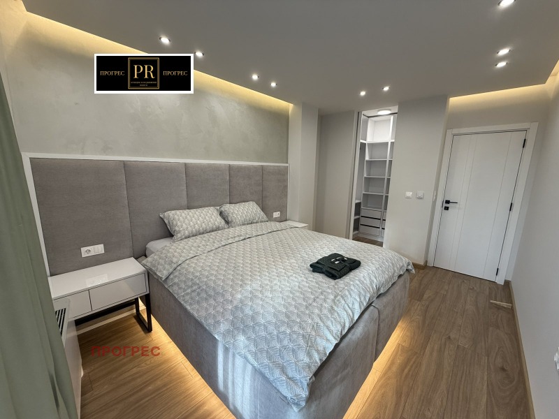 Дава под наем 2-СТАЕН, гр. Пловдив, Център, снимка 13 - Апартаменти - 52385550