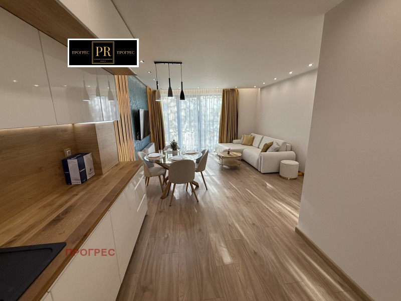 Дава под наем 2-СТАЕН, гр. Пловдив, Център, снимка 4 - Апартаменти - 52385550