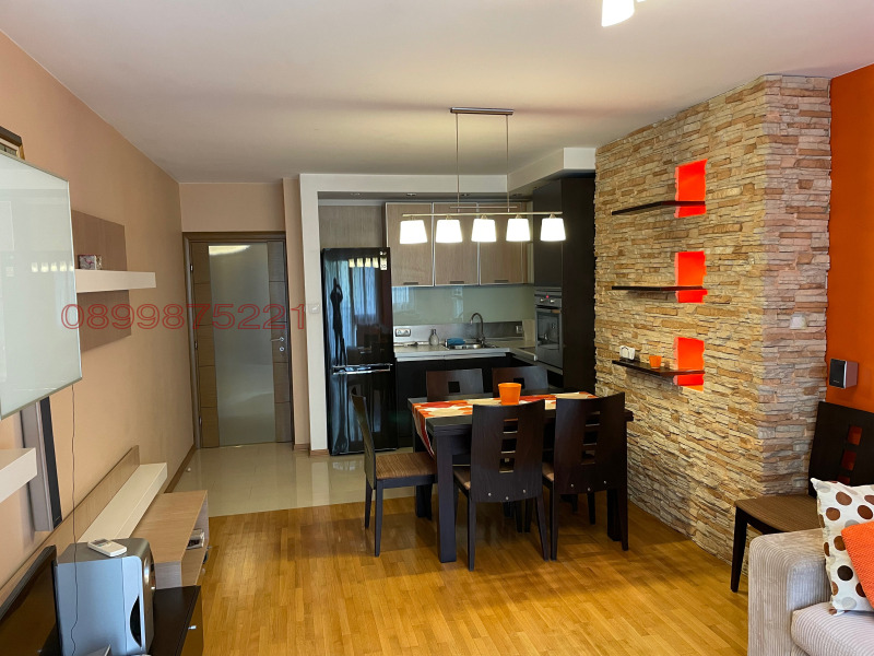 K pronájmu  2 ložnice Sofia , Borovo , 90 m2 | 59433767
