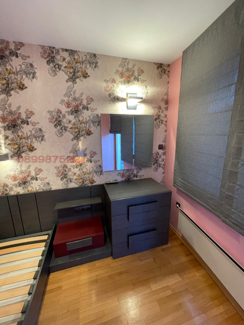 K pronájmu  2 ložnice Sofia , Borovo , 90 m2 | 59433767 - obraz [10]
