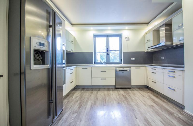 Дава под наем КЪЩА, гр. София, Симеоново, снимка 3 - Къщи - 52114032