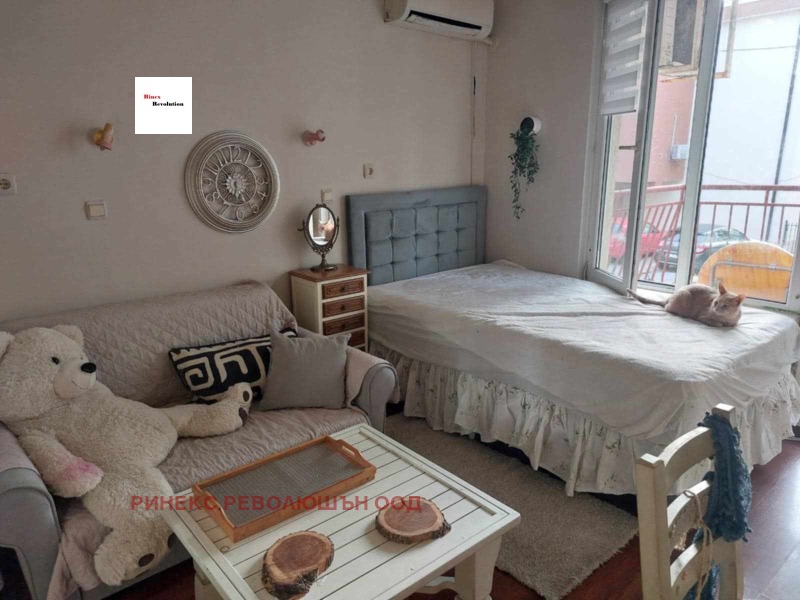 En renta  1 dormitorio Burgas , Sarafovo , 75 metros cuadrados | 14854461 - imagen [2]