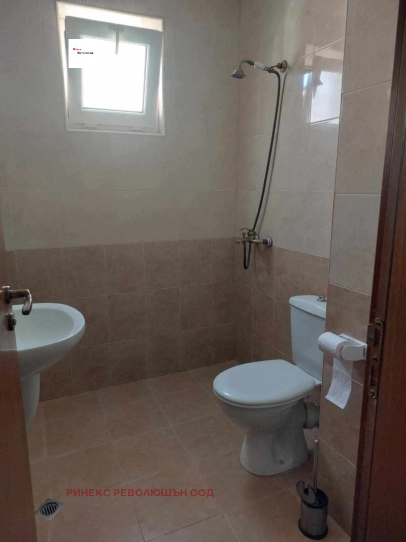 En renta  1 dormitorio Burgas , Sarafovo , 75 metros cuadrados | 14854461 - imagen [9]