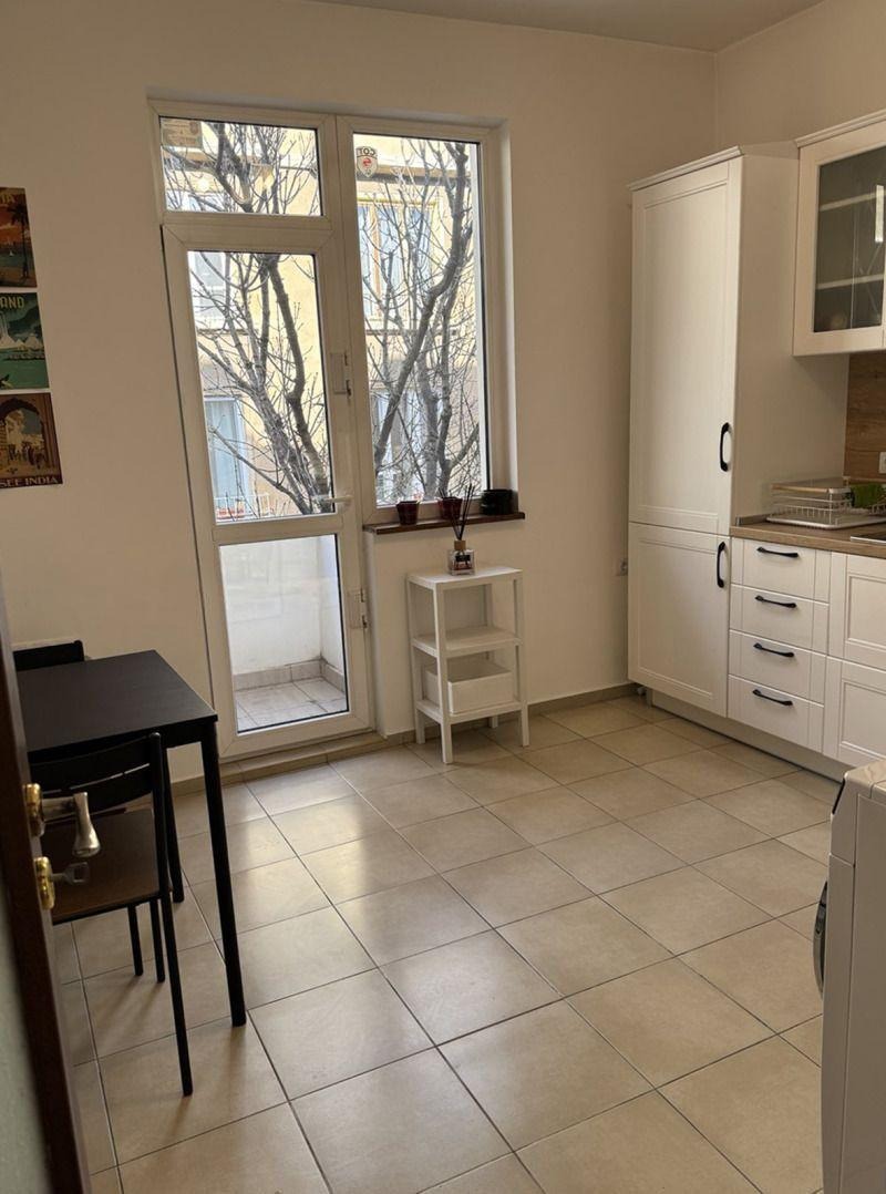 Дава под наем 2-СТАЕН, гр. София, Център, снимка 7 - Апартаменти - 53314019